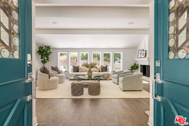 5840 Round Meadow Road, Hidden Hills, CA 91302