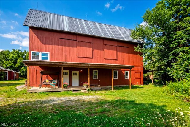 2160 Boston Road, Hinckley, OH 44233