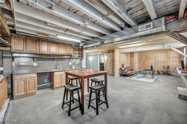 2160 Boston Road, Hinckley, OH 44233