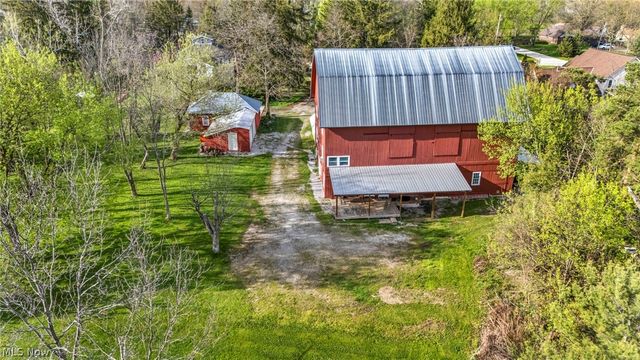 2160 Boston Road, Hinckley, OH 44233