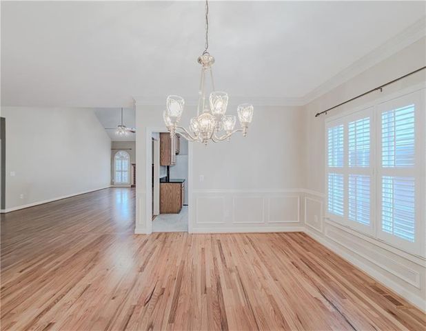 1990 Glenhurst Drive, Snellville, GA 30078