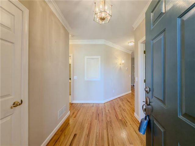 1990 Glenhurst Drive, Snellville, GA 30078