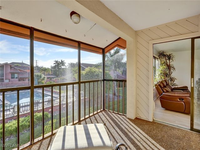 114 Cypress WAY E D4, Naples, FL 34110