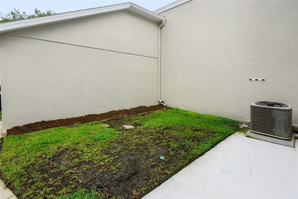 Image 29 of property listing at 14613 CLARKSON DRIVE, Orlando, FL 32828