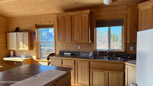 L2-3 Keyes Point, Port Alsworth, AK 99653