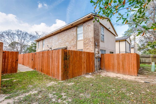 1930 Avenue B, Katy, TX 77493