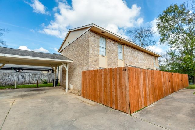 1930 Avenue B, Katy, TX 77493
