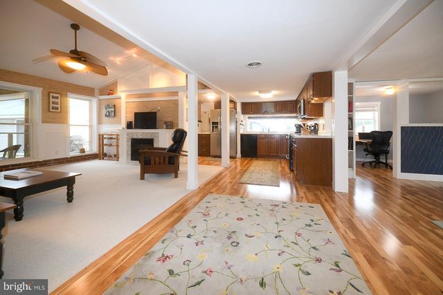 37420 RIVER SPRINGS RD, Avenue, MD 20609