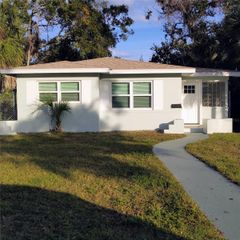 2230 GROVE STREET S, St Petersburg, FL 33705