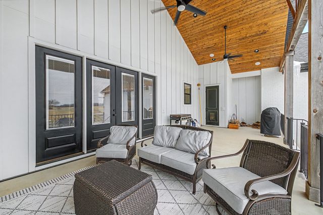 110 Squire Jones Road, Bell Buckle, TN 37020