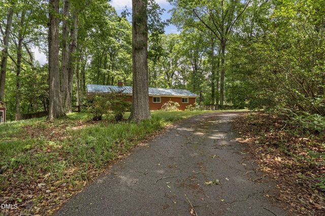 4419 Laurel Hills Road, Raleigh, NC 27612