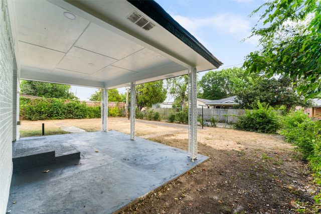 2358 Inca Drive, Dallas, TX 75216