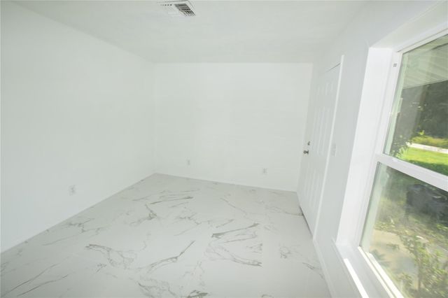 911 NW 59TH COURT, Ocala, FL 34482
