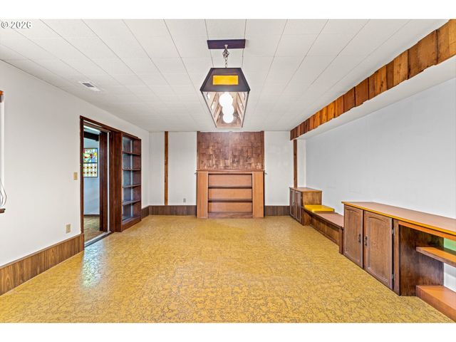 7455 Sw Danielle Ave, Beaverton, OR 97008