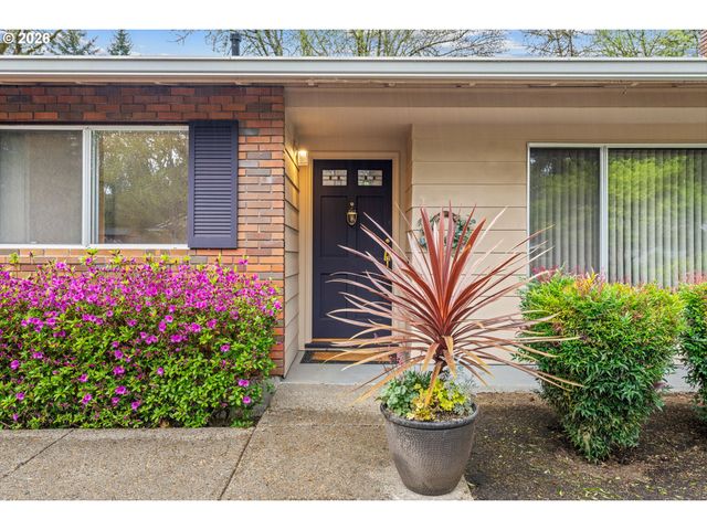 7455 Sw Danielle Ave, Beaverton, OR 97008