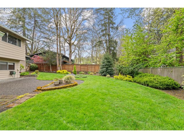 7455 Sw Danielle Ave, Beaverton, OR 97008