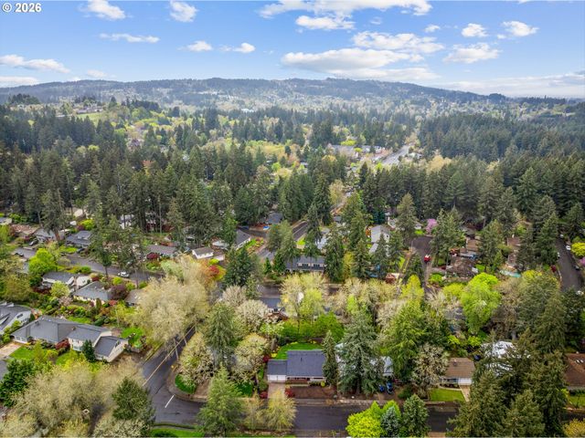 7455 Sw Danielle Ave, Beaverton, OR 97008