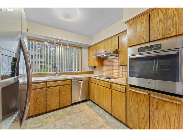 7455 Sw Danielle Ave, Beaverton, OR 97008