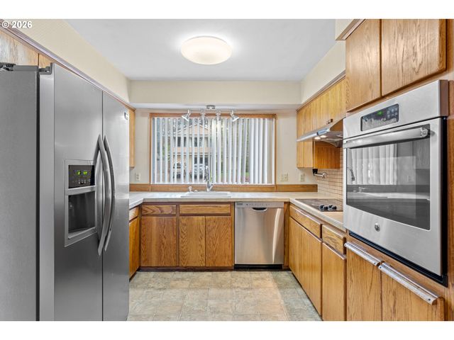 7455 Sw Danielle Ave, Beaverton, OR 97008