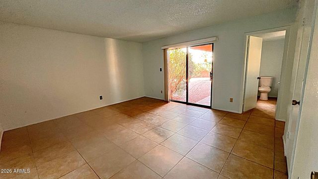 14047 N HAMPSTEAD Drive N, Fountain Hills, AZ 85268