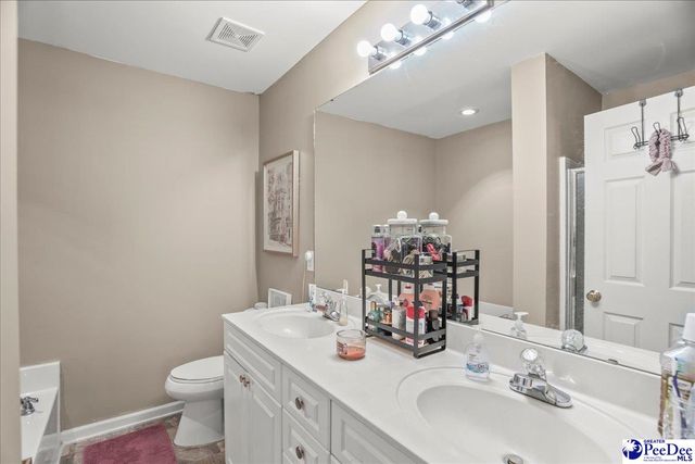 700 S Cashua Apt 24C, Florence, SC 29501