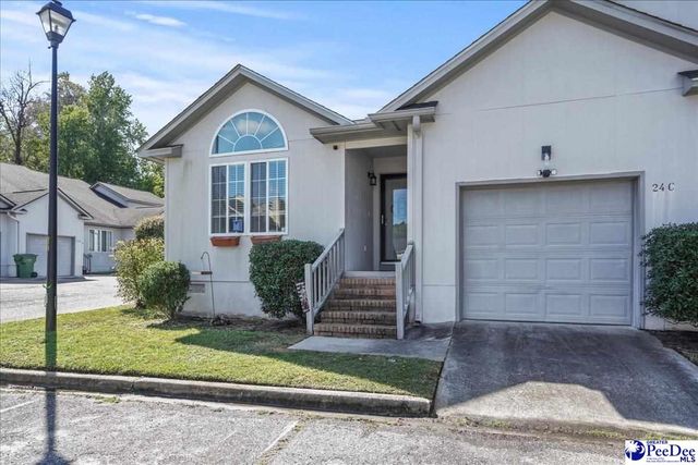 700 S Cashua Apt 24C, Florence, SC 29501