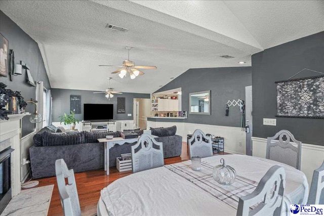 700 S Cashua Apt 24C, Florence, SC 29501