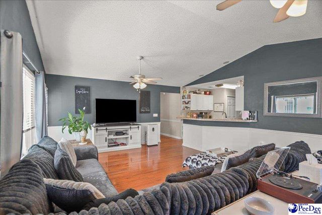 700 S Cashua Apt 24C, Florence, SC 29501