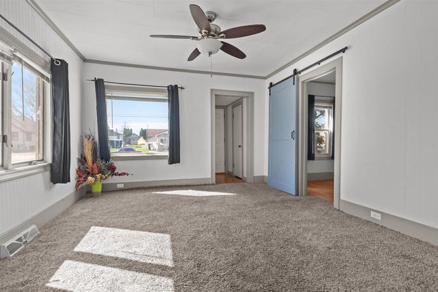 120 ALLEN AVENUE, Oshkosh, WI 54901