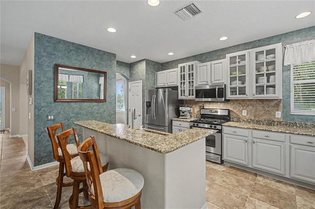 8711 PRESTON WOODS COURT, Land O Lakes, FL 34638