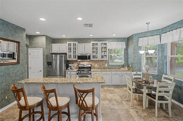 8711 PRESTON WOODS COURT, Land O Lakes, FL 34638