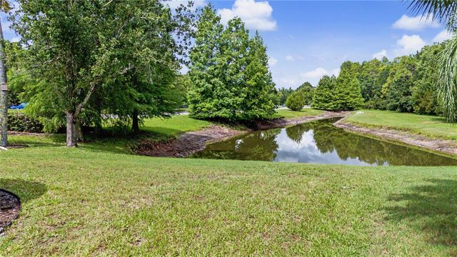 8711 PRESTON WOODS COURT, Land O Lakes, FL 34638