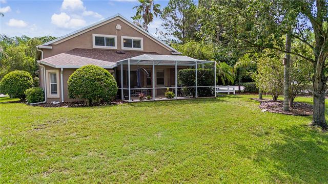 8711 PRESTON WOODS COURT, Land O Lakes, FL 34638