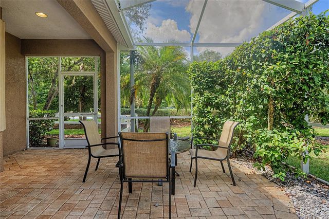 8711 PRESTON WOODS COURT, Land O Lakes, FL 34638