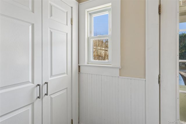 15 N Oceanside Road, Rockville Centre, NY 11570