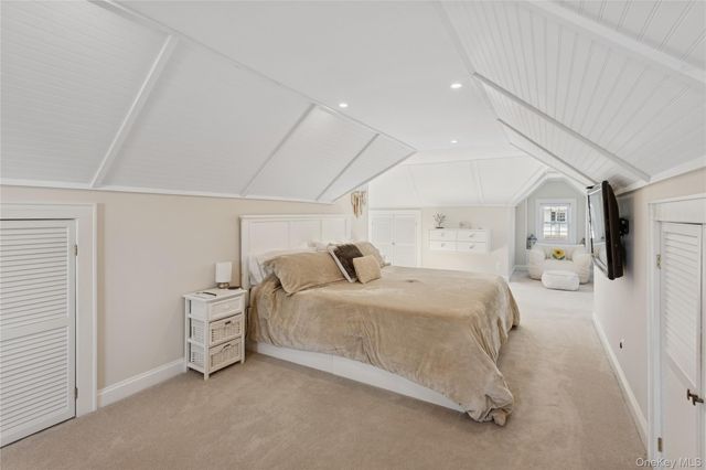 15 N Oceanside Road, Rockville Centre, NY 11570