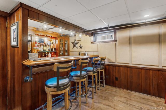 15 N Oceanside Road, Rockville Centre, NY 11570