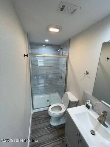 14014 LEM TURNER Road, Jacksonville, FL 32218