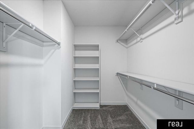 7409 N 176 Avenue, Bennington, NE 68007