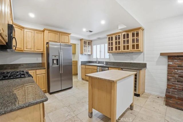 510 S Sparks, Burbank, CA 91506