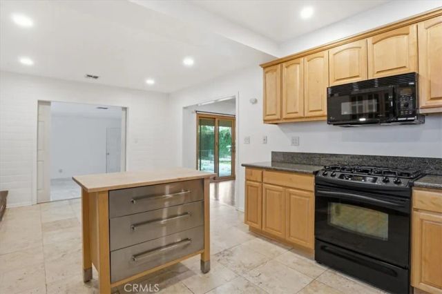 510 S Sparks, Burbank, CA 91506