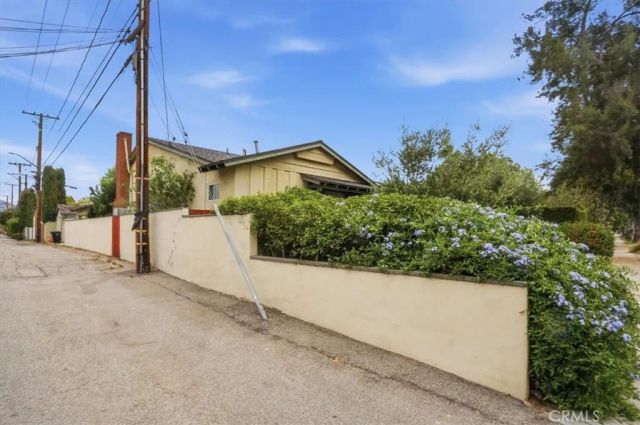 510 S Sparks, Burbank, CA 91506