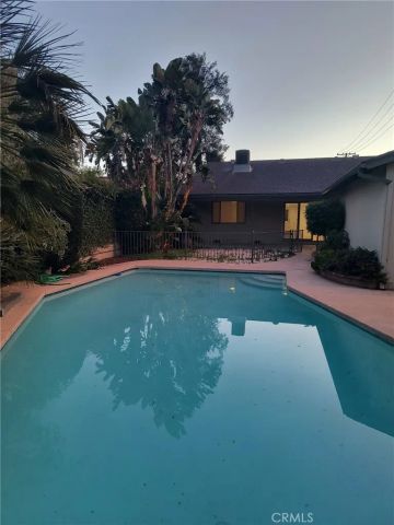 510 S Sparks, Burbank, CA 91506