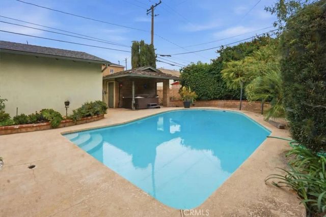 510 S Sparks, Burbank, CA 91506