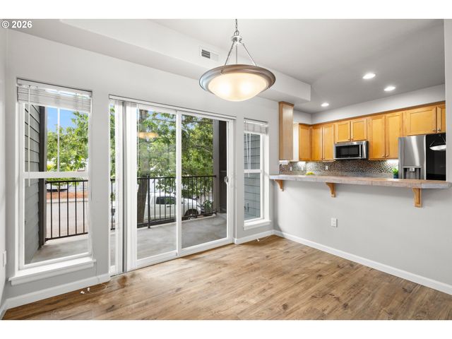 10855 Sw 130TH Ave, Tigard, OR 97223