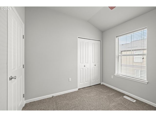 10855 Sw 130TH Ave, Tigard, OR 97223