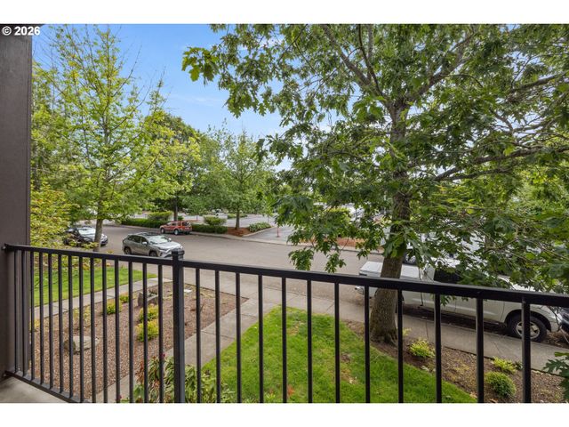 10855 Sw 130TH Ave, Tigard, OR 97223