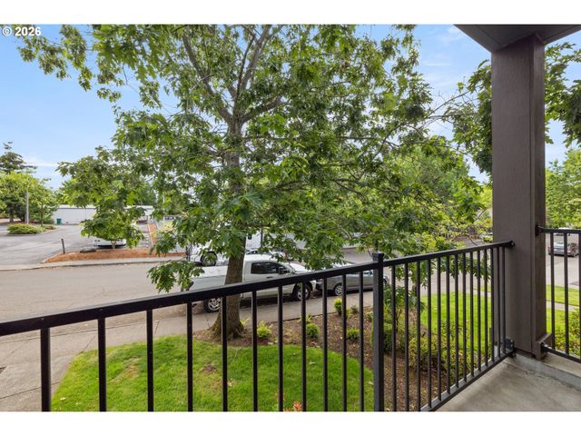 10855 Sw 130TH Ave, Tigard, OR 97223