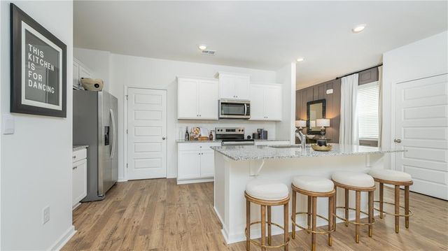 5435 Baybrook Circle, College Park, GA 30349