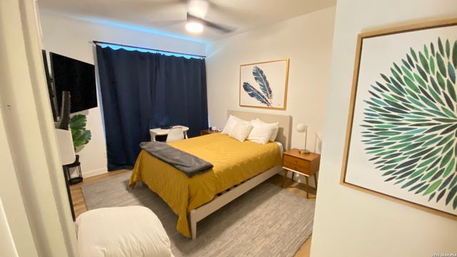 1929 Rhinestone, Canyon Lake, TX 78133